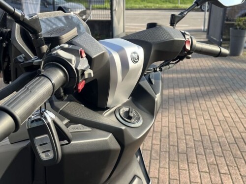 Voge Sfida SR3 300 - immagine 5