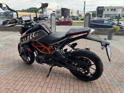 KTM 125 Duke - immagine 9
