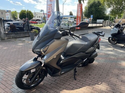Yamaha X-Max 250 - immagine 11