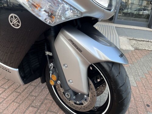 Yamaha T Max - immagine 6