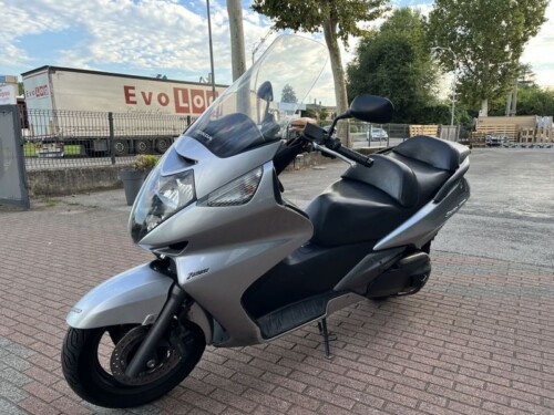 Honda Silver Wing 400 - immagine 9