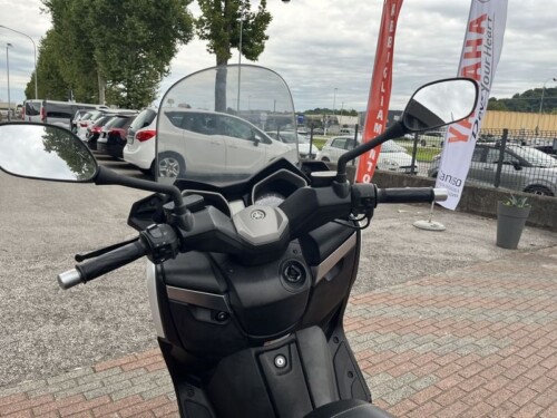 Yamaha X-Max 400 - immagine 8