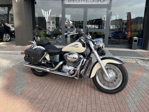 Honda VT 750 Shadow - immagine 7