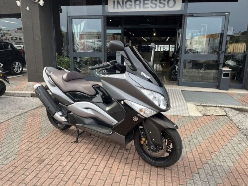 Yamaha T Max - immagine 7