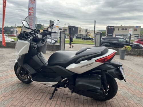 Yamaha X-Max 400 - immagine 9