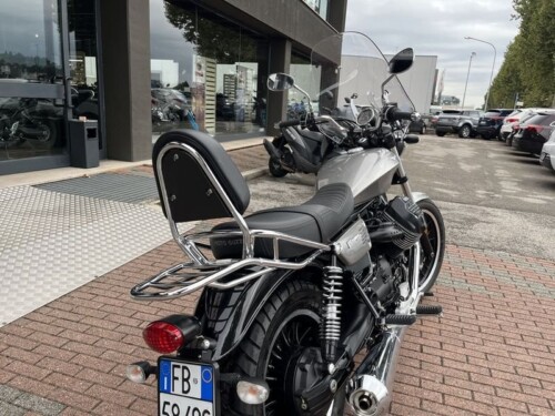 Moto Guzzi V9 - immagine 13