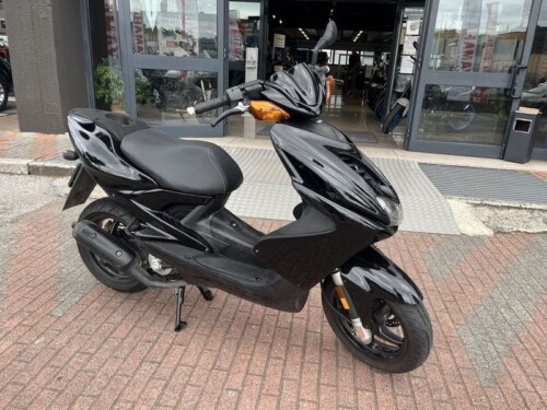 Yamaha Aerox 50 - immagine 6