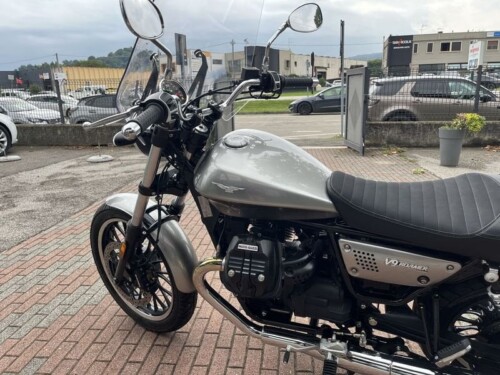 Moto Guzzi V9 - immagine 21