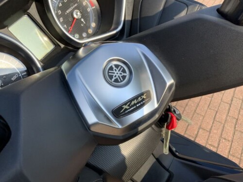 Yamaha X-Max 400 - immagine 7
