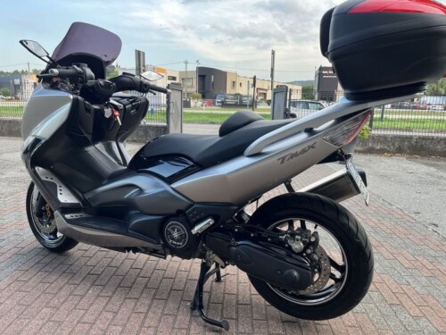Yamaha T Max - immagine 15