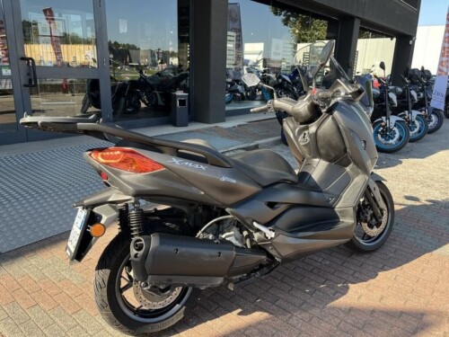 Yamaha X-Max 300 - immagine 3