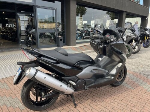 Yamaha T Max - immagine 3
