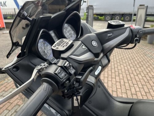 Yamaha T Max 560 - immagine 13