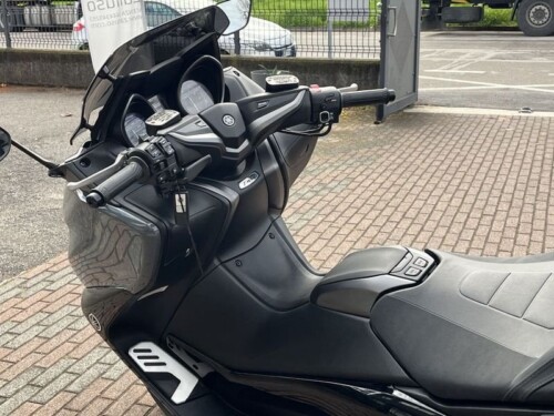 Yamaha T Max 560 - immagine 12