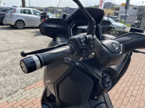 Yamaha X-Max 125 - immagine 12