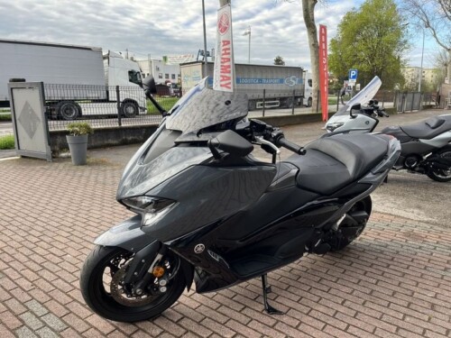 Yamaha T Max 560 - immagine 11