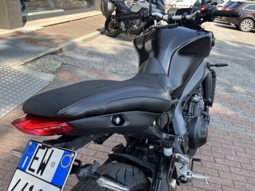 Yamaha MT-09 - immagine 10