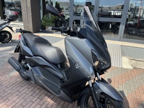 Yamaha X-Max 250 - immagine 7