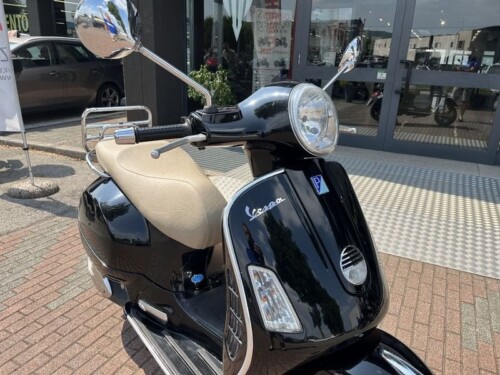 Vespa 250 GTS - immagine 13