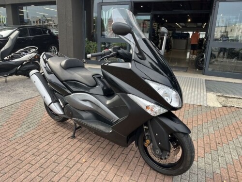 Yamaha T Max - immagine 7