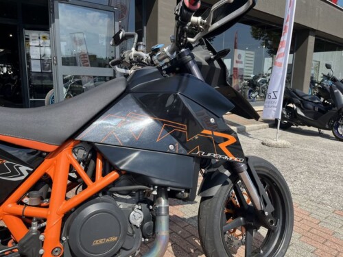 KTM 690 Supermoto - immagine 7