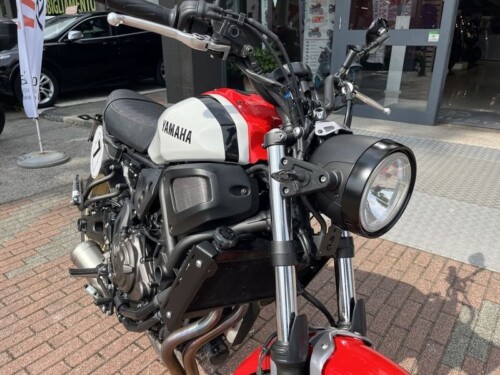 Yamaha XSR 700 - immagine 3