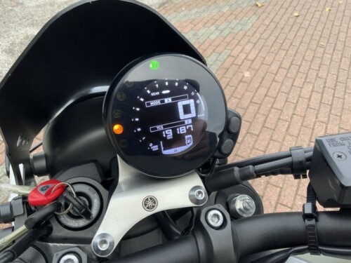Yamaha XSR 900 - immagine 8