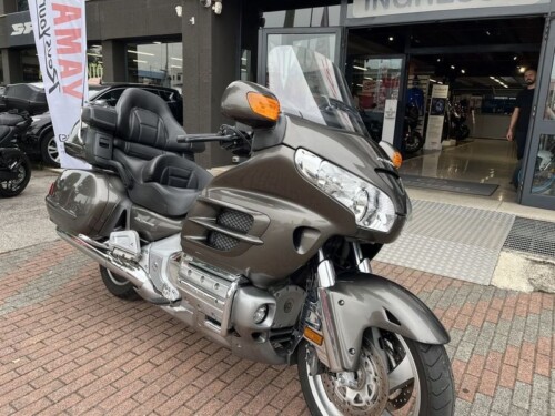 Honda GL 1800 Gold Wing - immagine 5