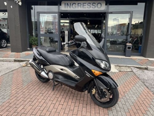 Yamaha T Max - immagine 4