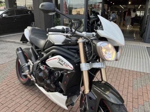 Triumph Speed Triple 1050 - immagine 3