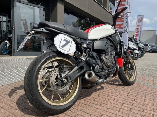 Yamaha XSR 700 - immagine 7