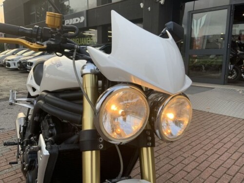 Triumph Speed Triple - immagine 8