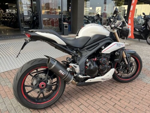 Triumph Speed Triple 1050 - immagine 8