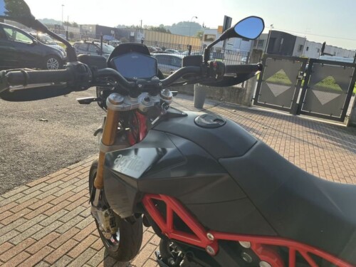 Aprilia Dorsoduro 900 - immagine 11