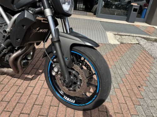 Yamaha MT-07 - immagine 8