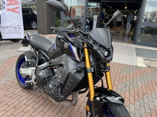Yamaha MT-09 - immagine 3