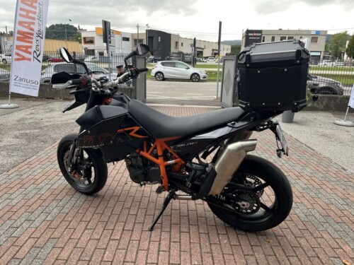 KTM 690 Supermoto - immagine 3