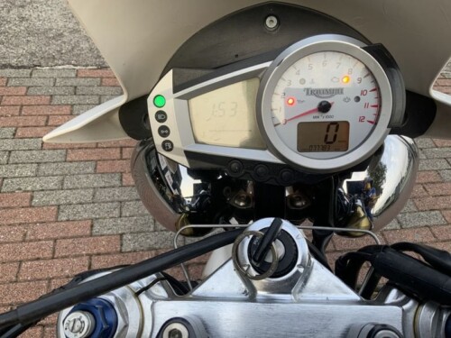 Triumph Speed Triple - immagine 7