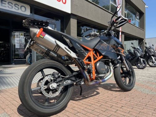 KTM 690 Supermoto - immagine 15