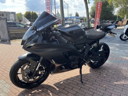Yamaha YZF R7 - immagine 21