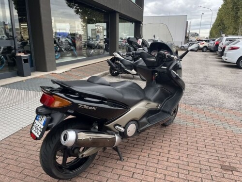 Yamaha T Max - immagine 6