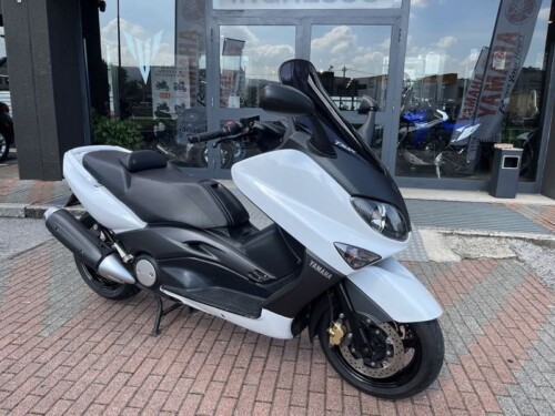 Yamaha T Max - immagine 9
