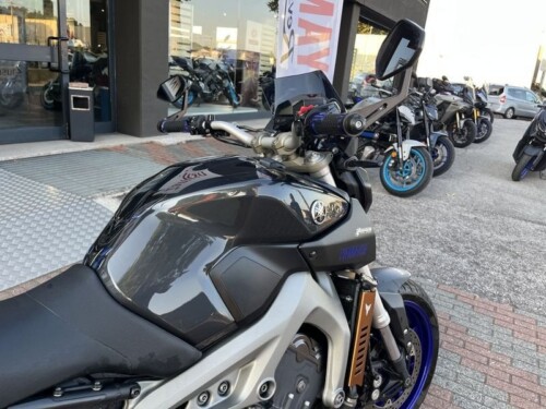 Yamaha MT-09 - immagine 8