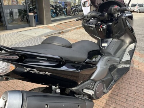 Yamaha T Max - immagine 28