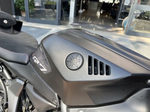 Yamaha YZF R7 - immagine 14
