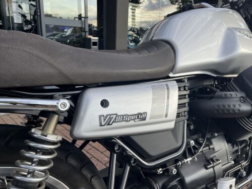 Moto Guzzi V7 III - immagine 4