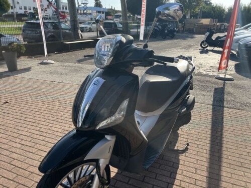 Piaggio Beverly 300 - immagine 4