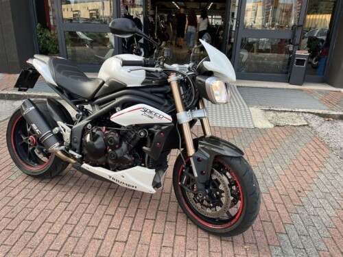 Triumph Speed Triple 1050 - immagine 6