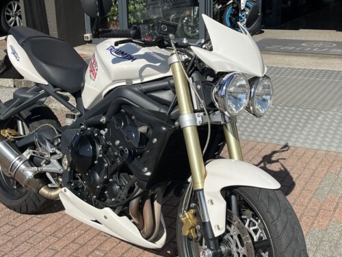 Triumph Street Triple - immagine 3