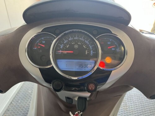 Piaggio Beverly 300 - immagine 9